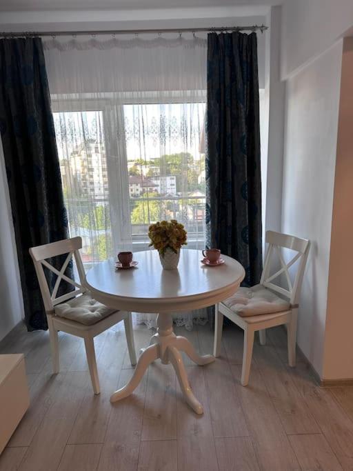 Apartament Universitatii Сучеава Екстериор снимка